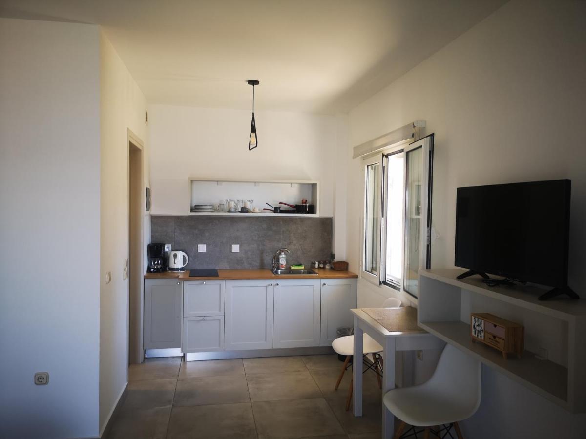 12 Gods Resort Pylos Bagian luar foto