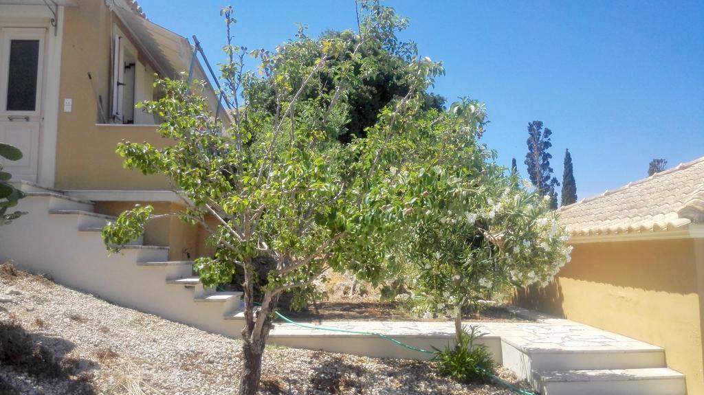 12 Gods Resort Pylos Bagian luar foto