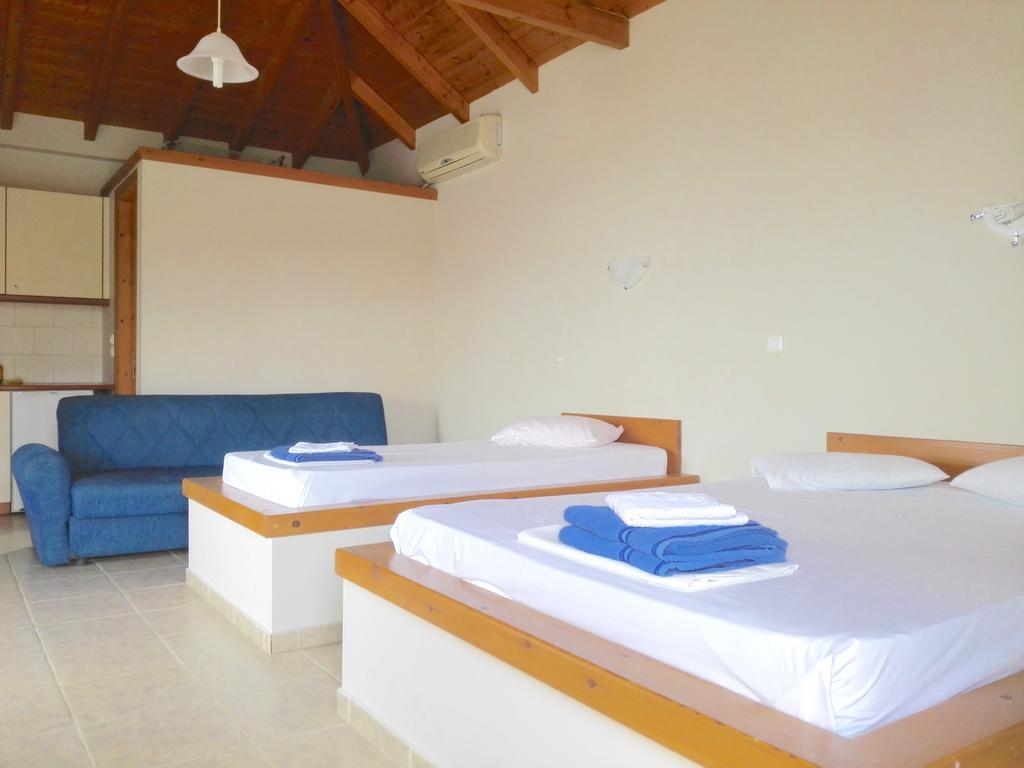 12 Gods Resort Pylos Ruang foto