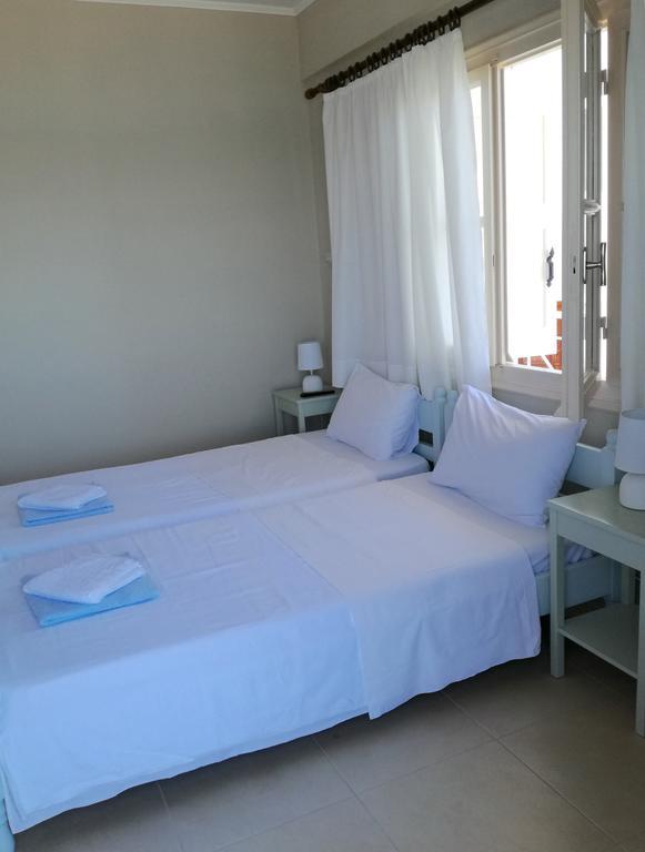12 Gods Resort Pylos Bagian luar foto