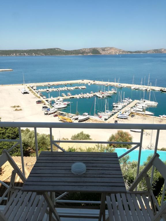 12 Gods Resort Pylos Bagian luar foto